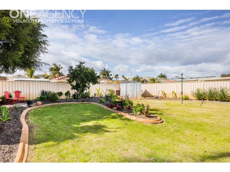 2 Blakemore Retreat, Huntingdale WA 6110