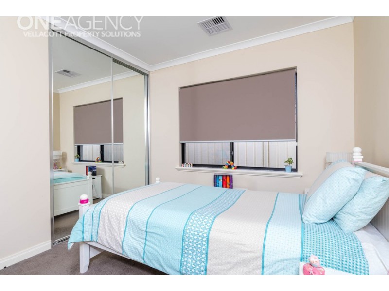 53 Kingsway, Madeley WA 6065