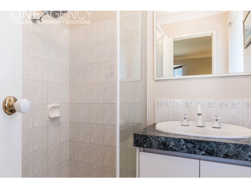 16 Brown Crescent, Seville Grove WA 6112