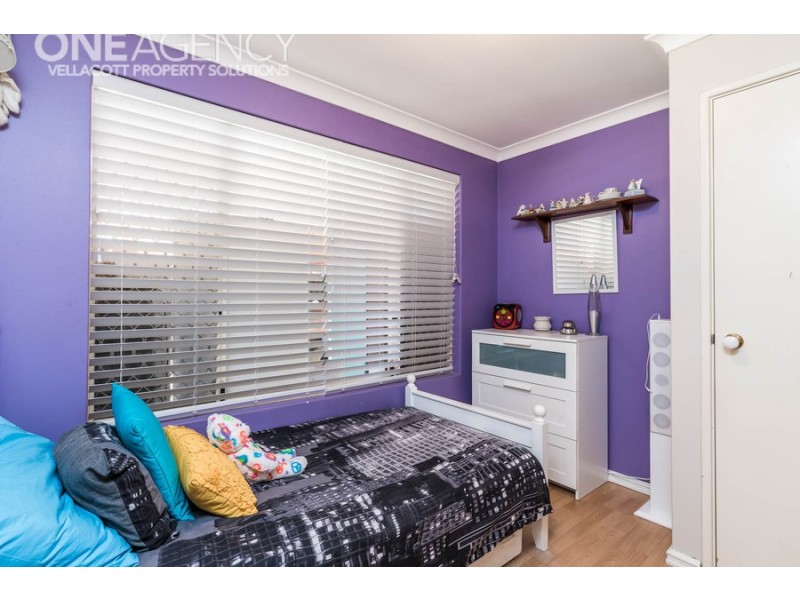 16 Brown Crescent, Seville Grove WA 6112