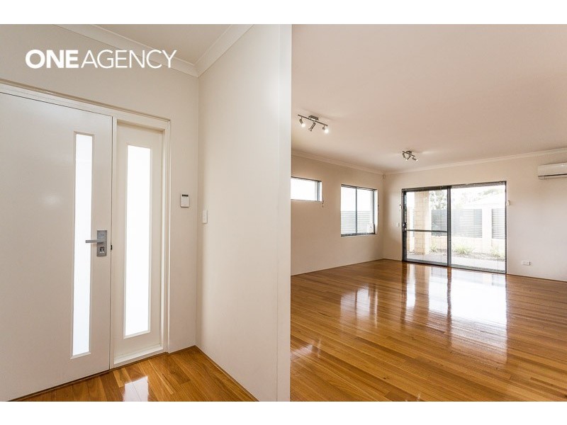 54 Elkhorn Avenue, Southern River WA 6110