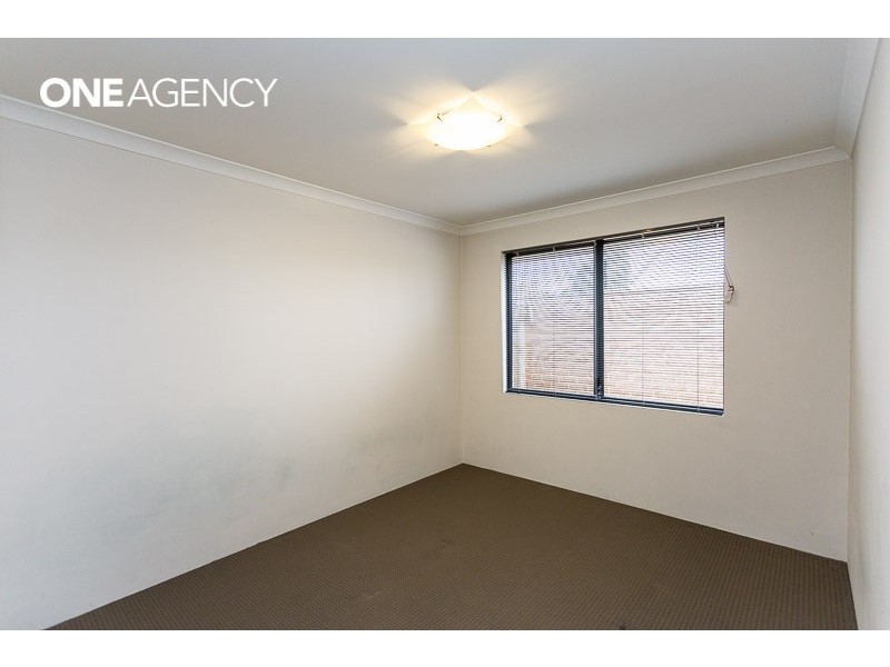 54 Elkhorn Avenue, Southern River WA 6110