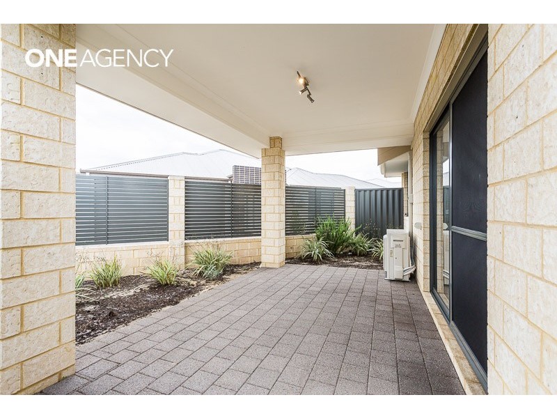 54 Elkhorn Avenue, Southern River WA 6110