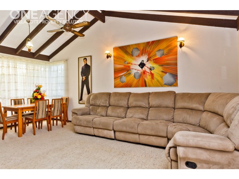 18 Chifley Place, Huntingdale WA 6110