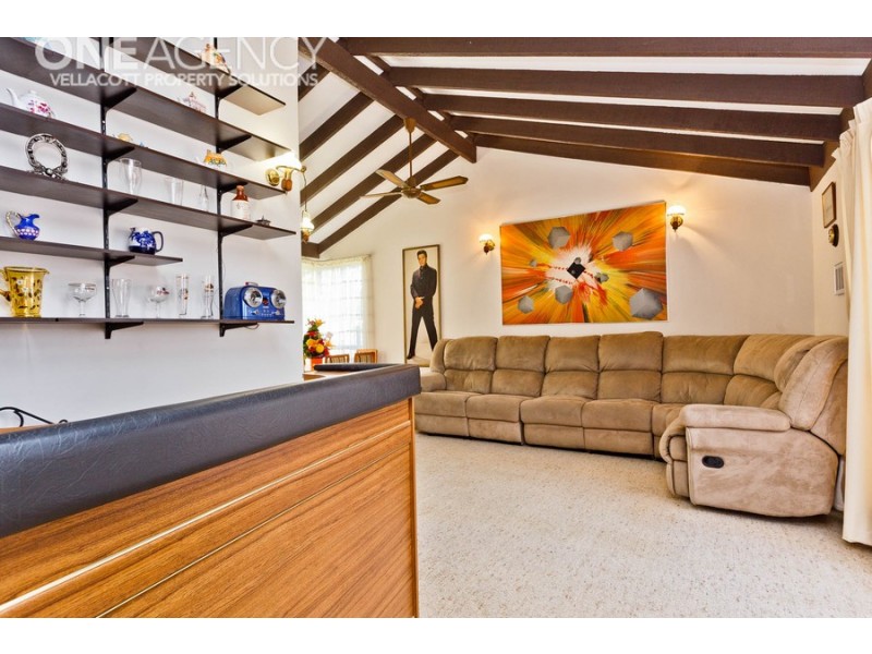 18 Chifley Place, Huntingdale WA 6110