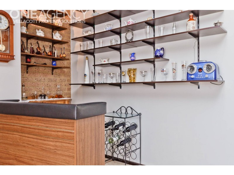 18 Chifley Place, Huntingdale WA 6110