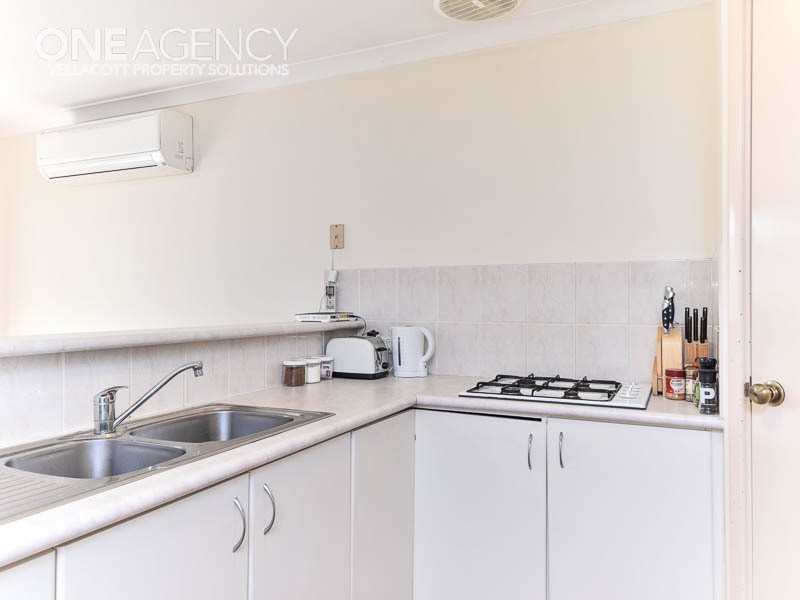 18/7 Lester Drive, Thornlie WA 6108