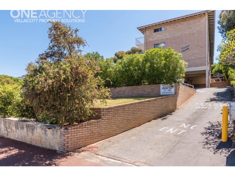 2/9 Preston Point Road, East Fremantle WA 6158