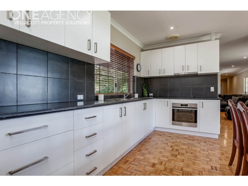 12 Fairway View, Casuarina WA 6167