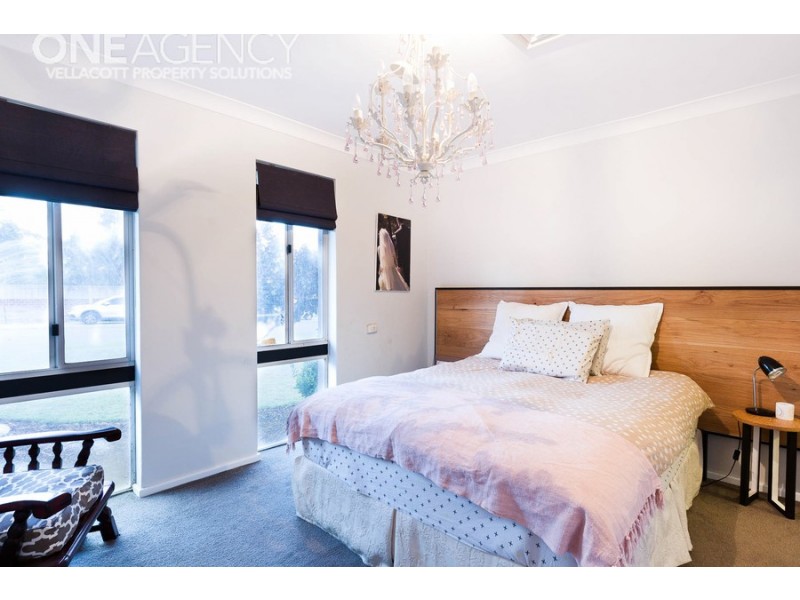 24 Oriole Way, Thornlie WA 6108