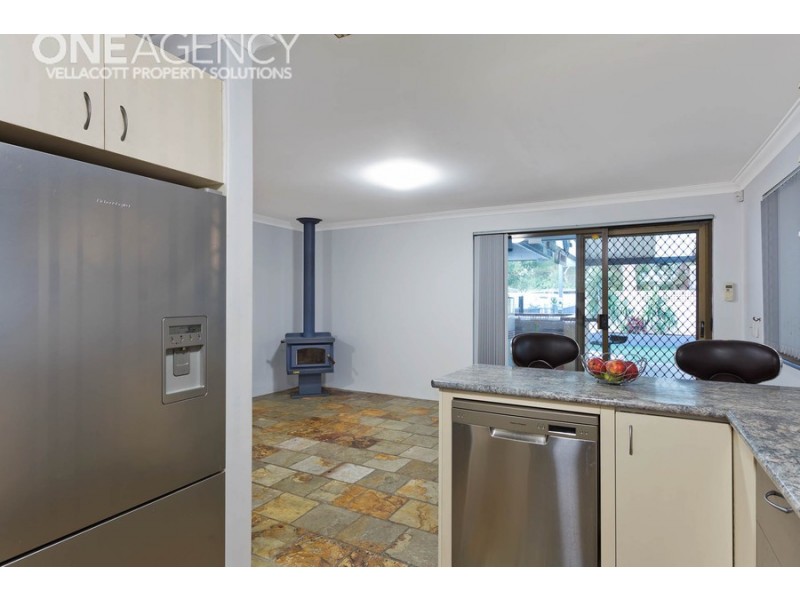 32 Moss Street, Huntingdale WA 6110