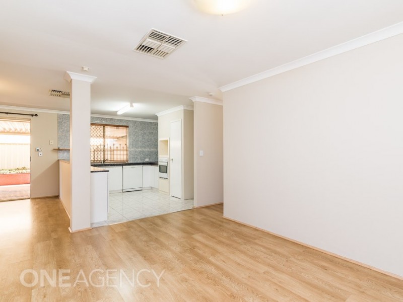 7 Songlark Place, Huntingdale WA 6110