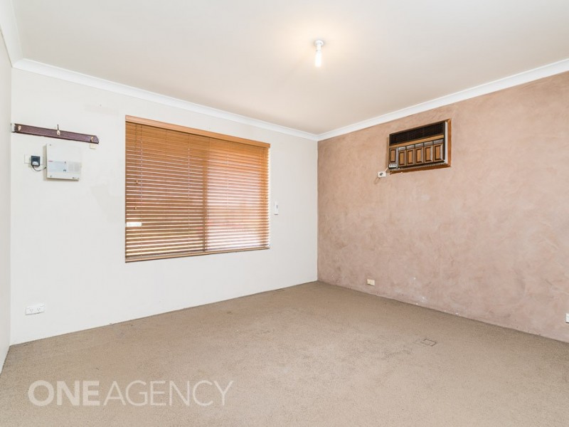 7 Songlark Place, Huntingdale WA 6110