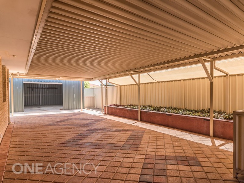 7 Songlark Place, Huntingdale WA 6110