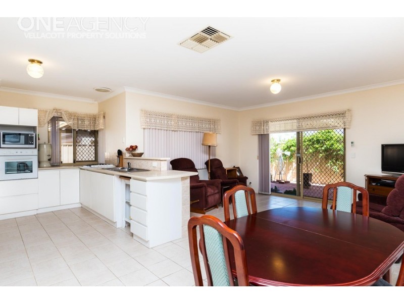 1/55 Leatherwood Way, Huntingdale WA 6110