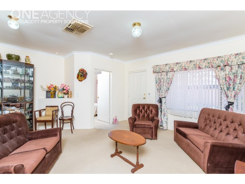 1/55 Leatherwood Way, Huntingdale WA 6110