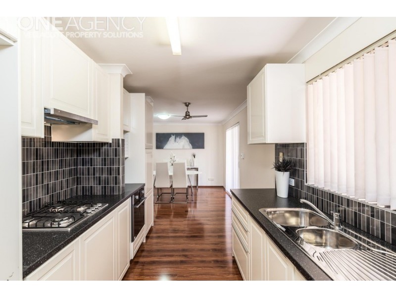 18 Greenway Avenue, Thornlie WA 6108
