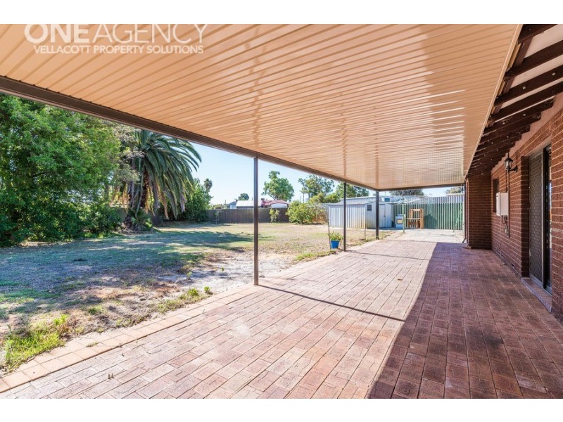 18 Greenway Avenue, Thornlie WA 6108
