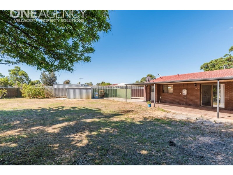 18 Greenway Avenue, Thornlie WA 6108
