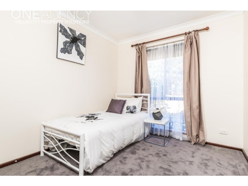 18 Greenway Avenue, Thornlie WA 6108