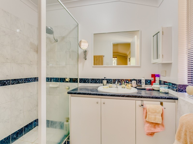 20 Fantail Way, Huntingdale WA 6110