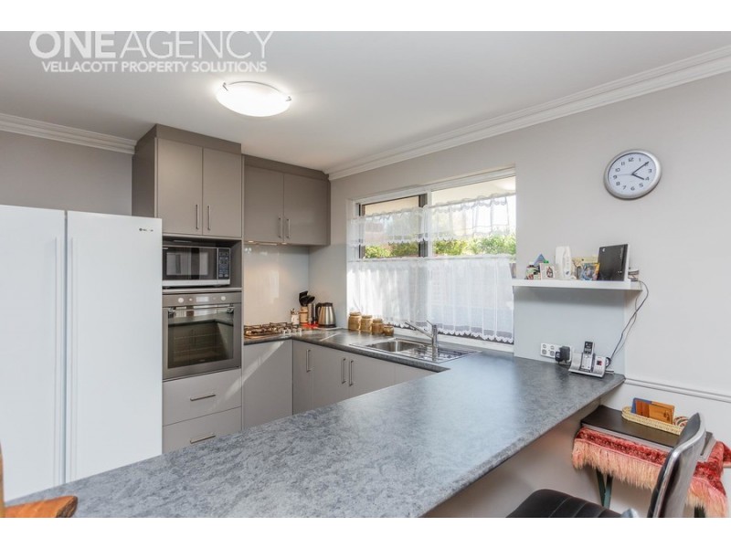 8/2 Glennis Close, Gosnells WA 6110