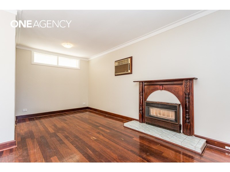 9 Ward Crescent, Kelmscott WA 6111