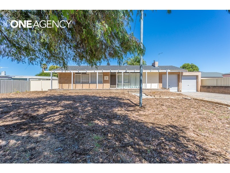 9 Ward Crescent, Kelmscott WA 6111