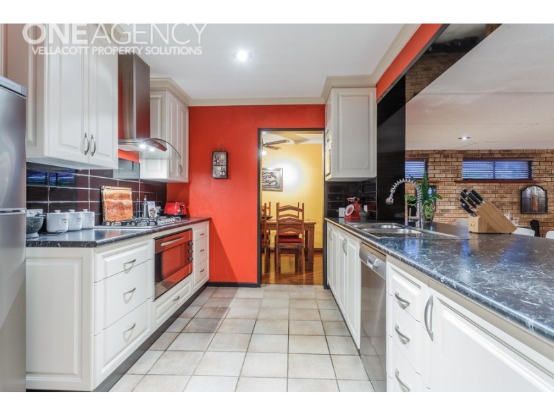6 Fairset Street, Thornlie WA 6108