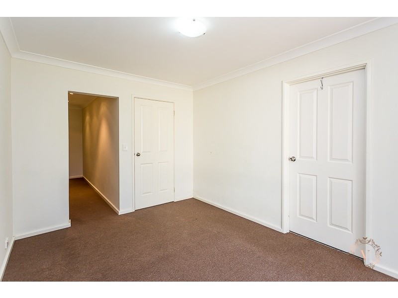 7 Gordon Place, Huntingdale WA 6110