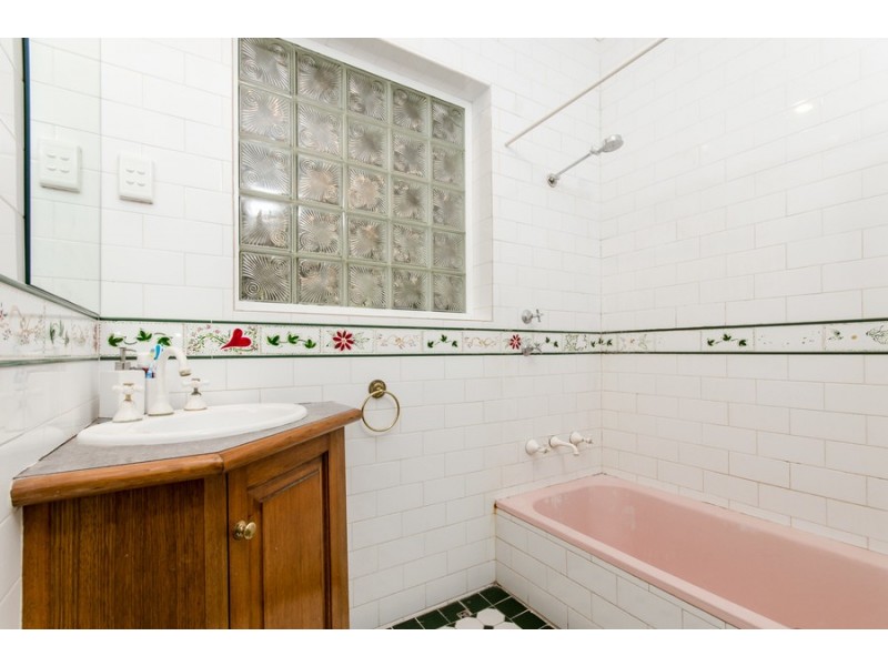 212 Epsom Avenue, Belmont WA 6104