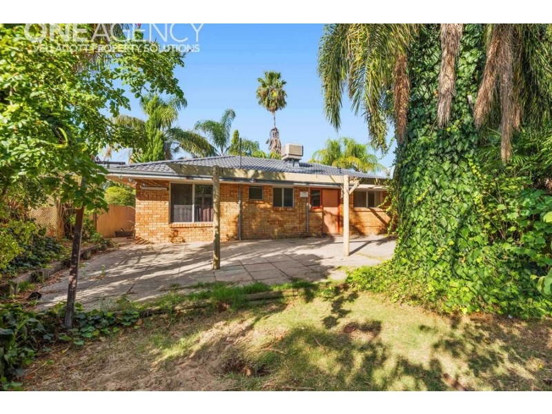 6 Gilchrist Street, Kenwick WA 6107