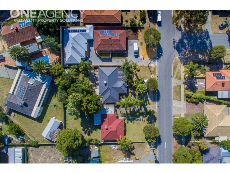 6 Gilchrist Street, Kenwick WA 6107