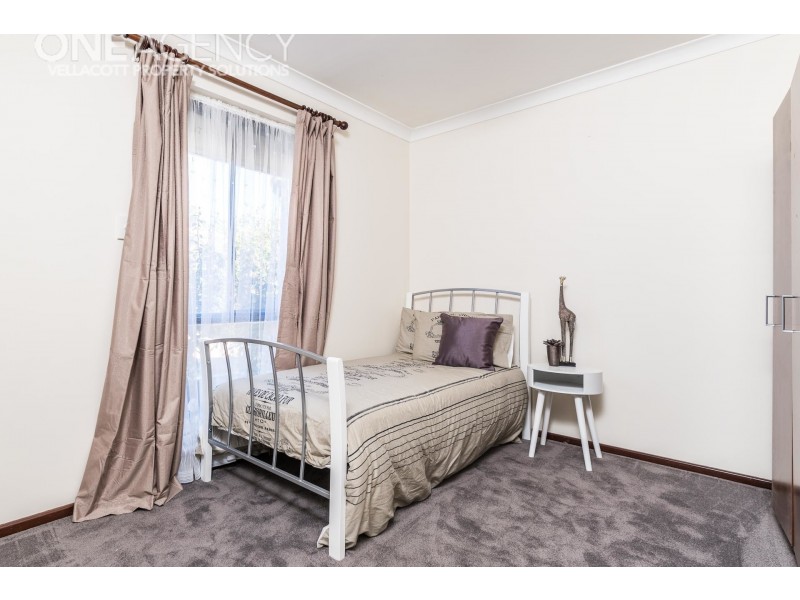 18 Greenway Avenue, Thornlie WA 6108