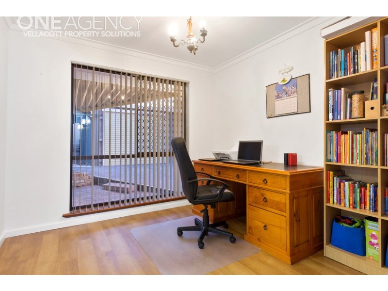 49 Ovens Road, Thornlie WA 6108