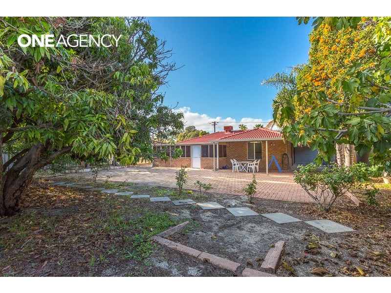 14 Kidman Court, Thornlie WA 6108