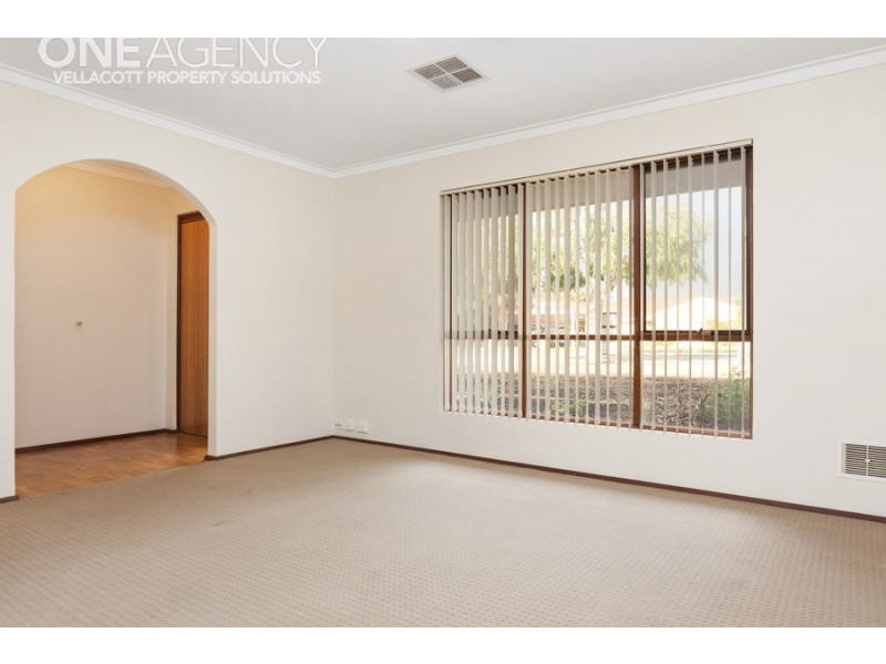 15 Balfour Street, Huntingdale WA 6110