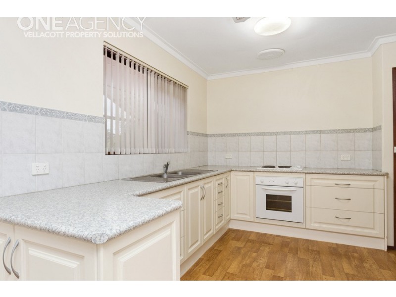 15 Balfour Street, Huntingdale WA 6110