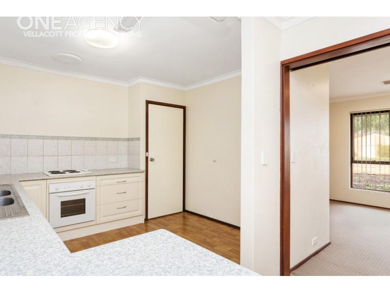 15 Balfour Street, Huntingdale WA 6110