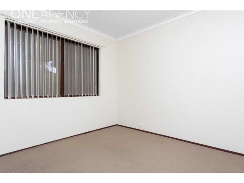 15 Balfour Street, Huntingdale WA 6110