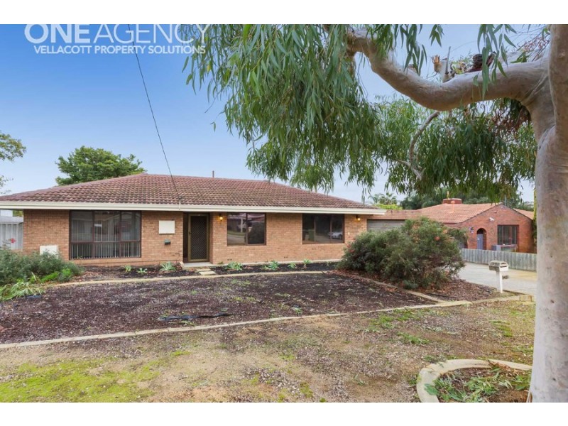 15 Balfour Street, Huntingdale WA 6110