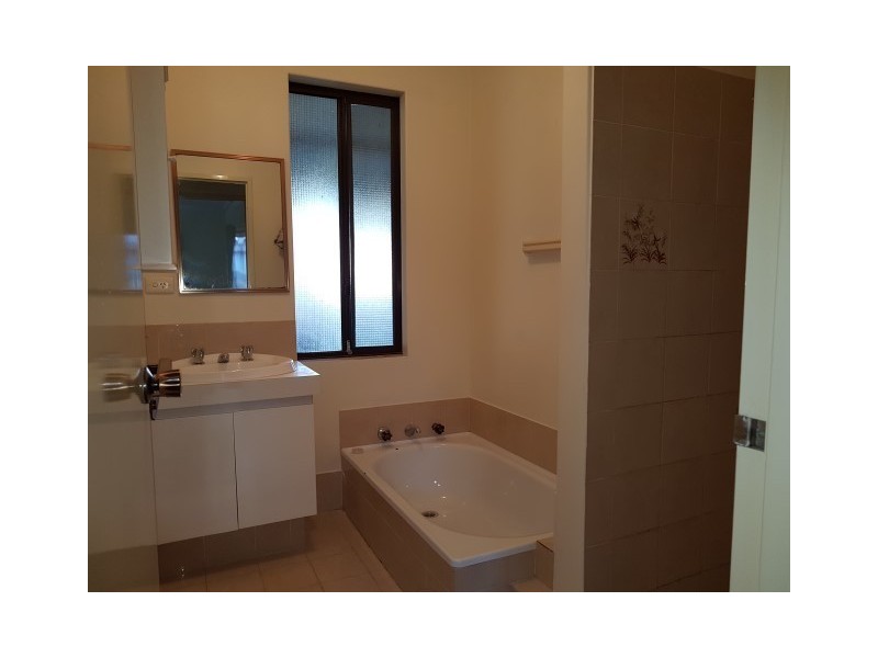 30/B Bardwell Street, Thornlie WA 6108