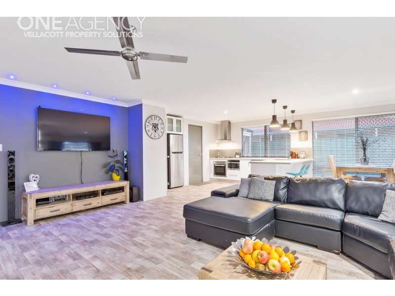 48 Fruit Tree Crescent, Forrestfield WA 6058