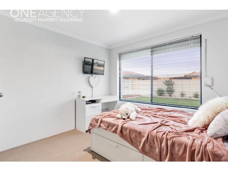 48 Fruit Tree Crescent, Forrestfield WA 6058