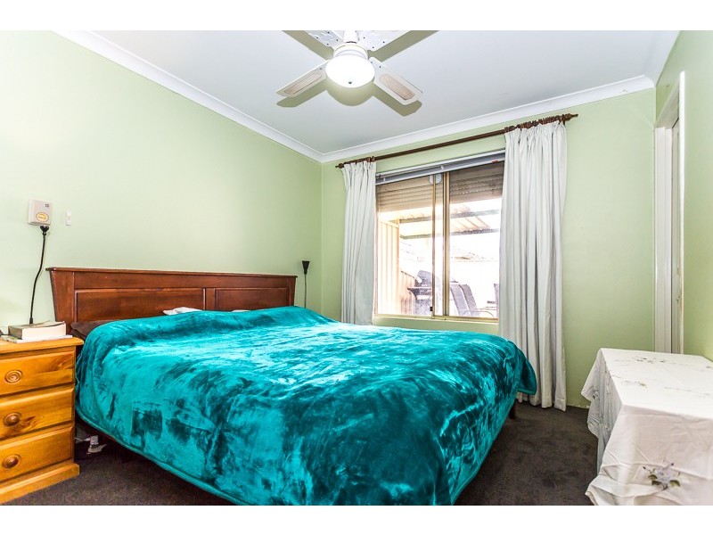 6/12 Auric Place, Maddington WA 6109