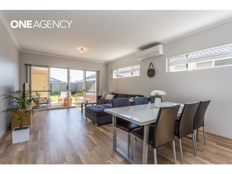 27 Vermont Grove, Wellard WA 6170