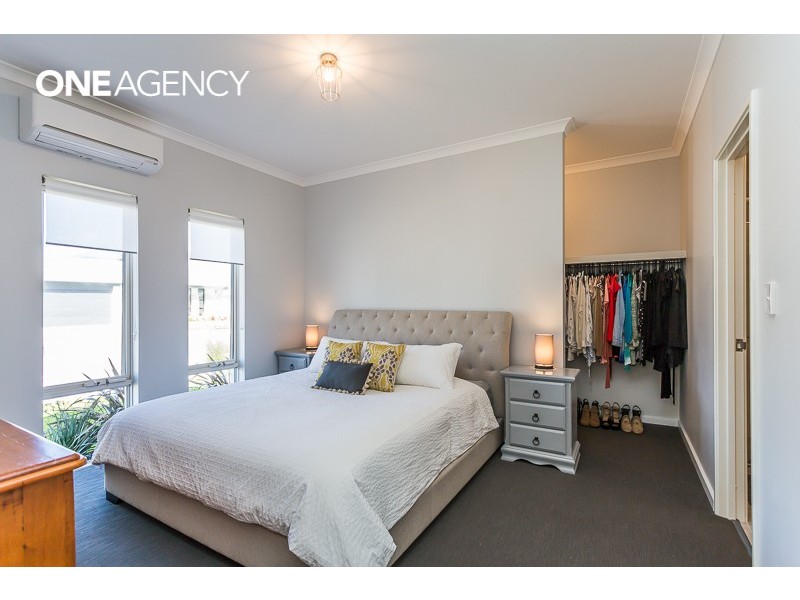 27 Vermont Grove, Wellard WA 6170