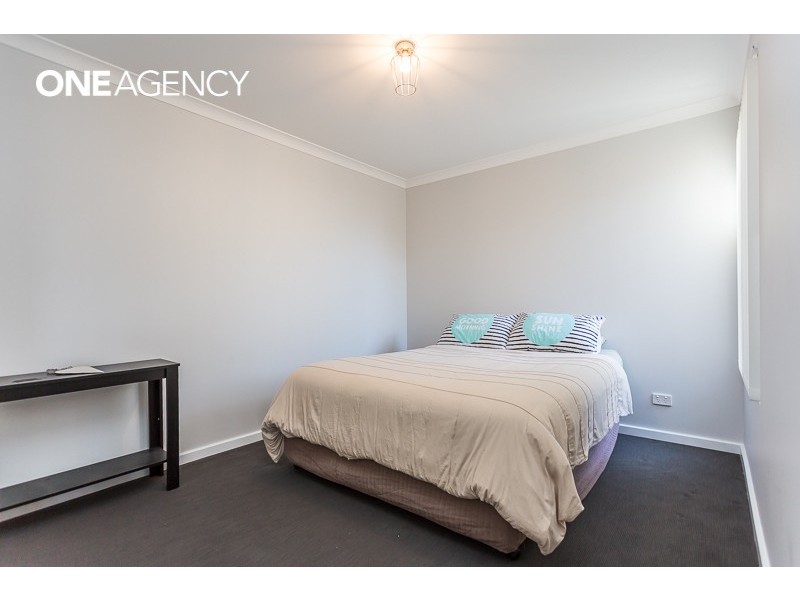27 Vermont Grove, Wellard WA 6170