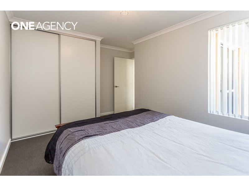 27 Vermont Grove, Wellard WA 6170