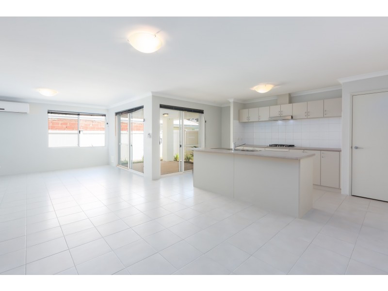 2 Asplin Loop, Kelmscott WA 6111